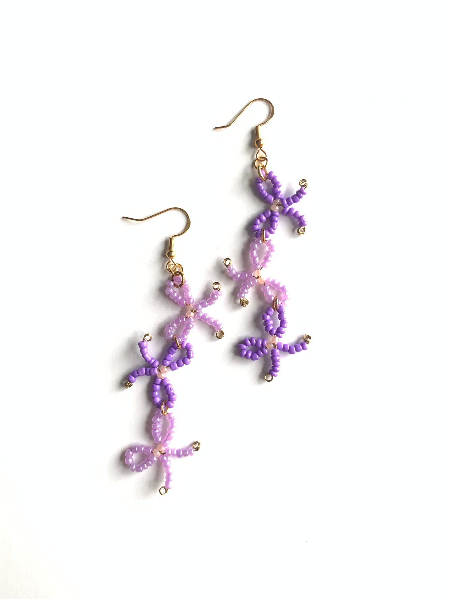 Beaded bow earrings