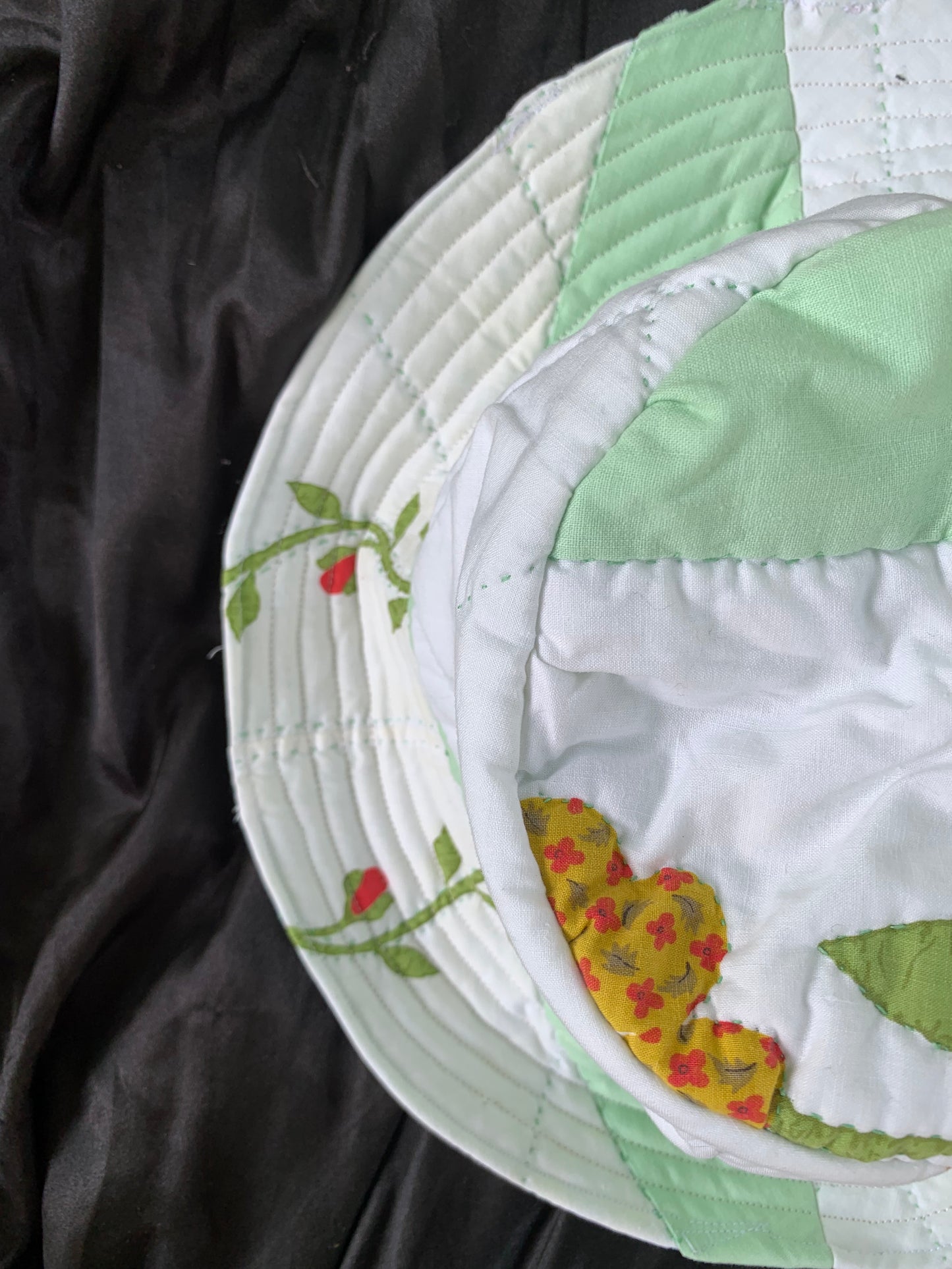 Floral quilt bucket hat