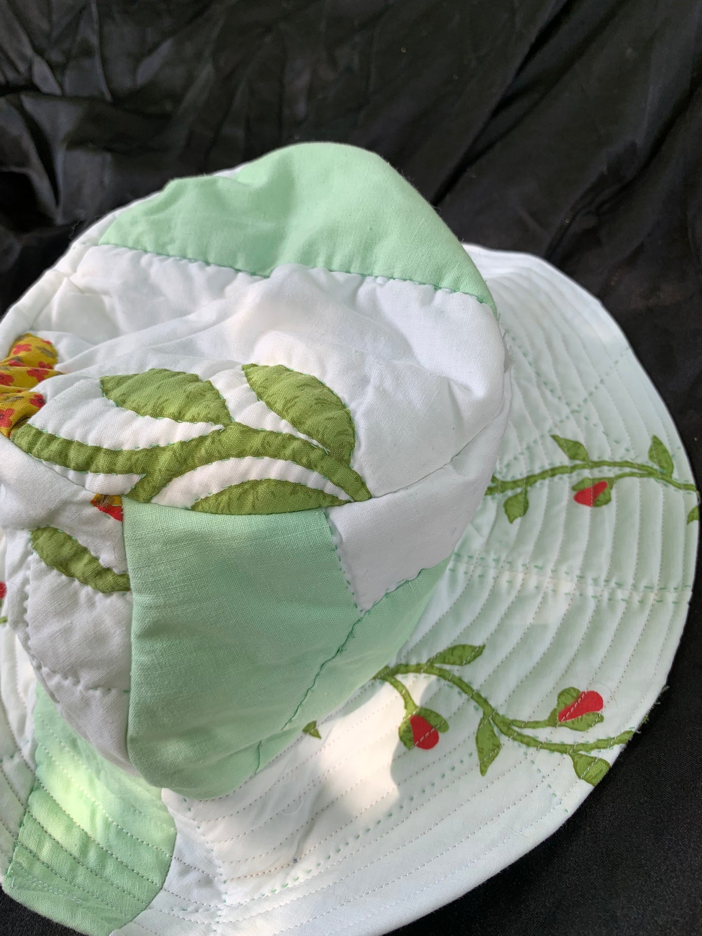 Floral quilt bucket hat